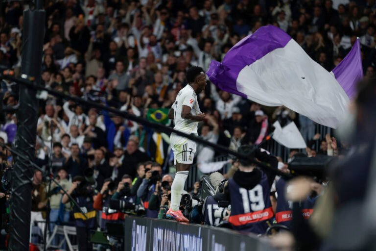 EL DERBI SOÑADO POR VINICIUS