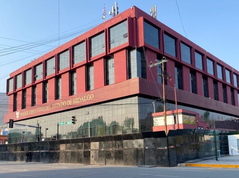 Cientos de mujeres marcharon para exigir justicia e igualdad de derechos