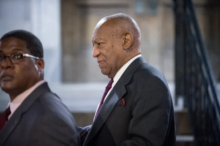 Jurado ordena a Bill Cosby a pagar casi 20 millones de dólares por abuso sexual 
