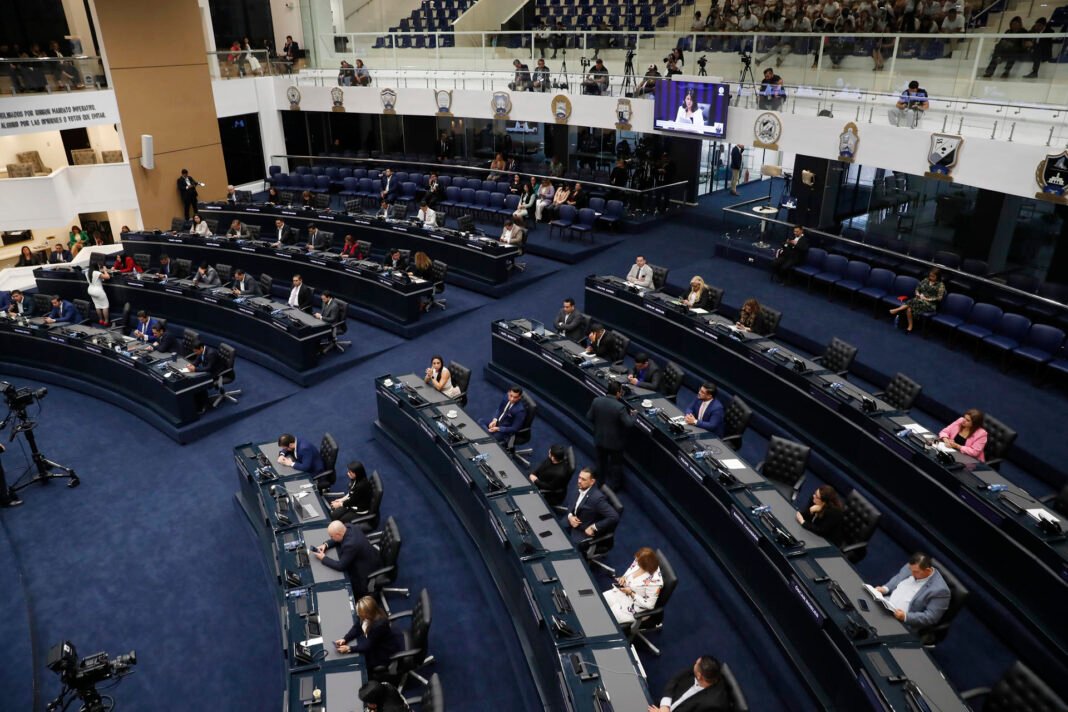 El Salvador prolonga por 30 días más el régimen de excepción a cuatro años de su vigencia