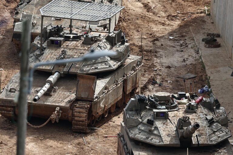 Suben a 72 los muertos y a 437 los heridos en tres días 