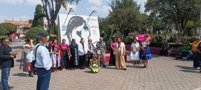 Homenajean a mujeres por su impacto en la sociedad