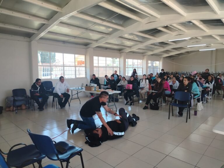 Protección Civil de Emiliano Zapata imparte curso de “Primer Respondiente”