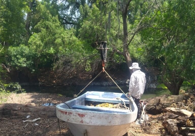 Concluye operativo de limpieza y desazolve en el río Tula