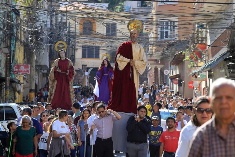 Católicos alrededor del mundo celebraron el Domingo de Resurrección 
