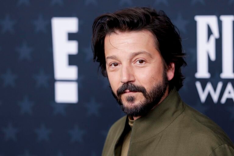 Suprema Corte en México falla a favor de Diego Luna