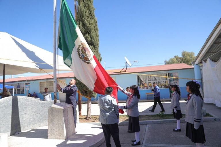 Regreso a clases en Hidalgo; buscan que sea ordenado y seguro