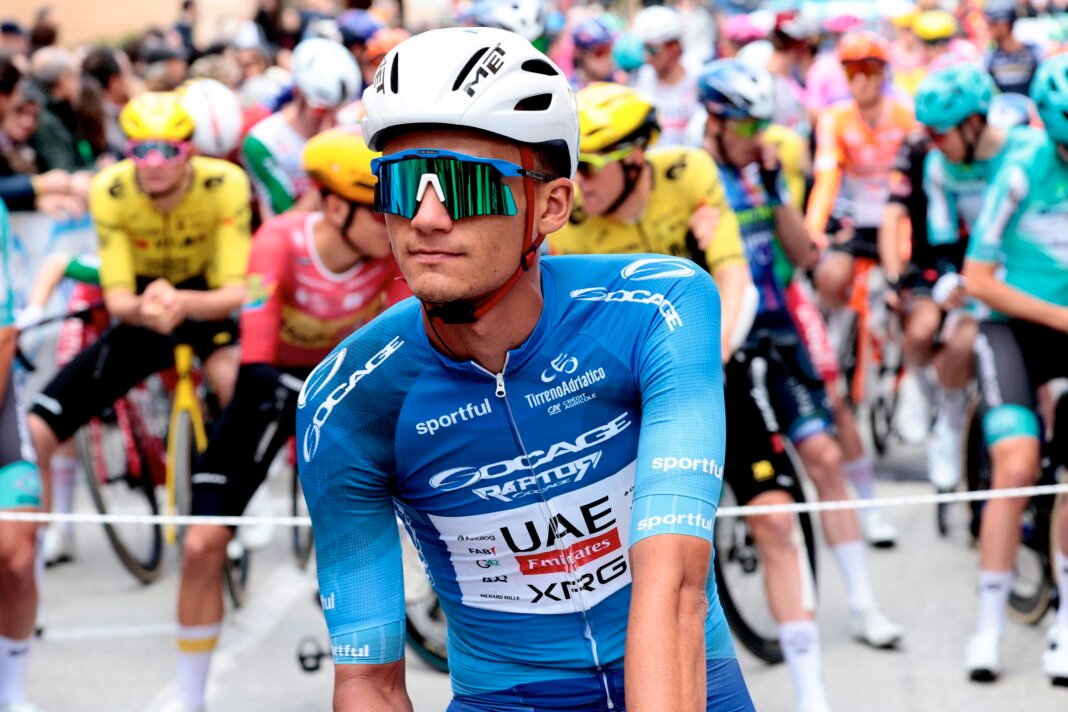 Ayuso y Del Toro, duelo por todo lo alto en una montañosa Itzulia 2026