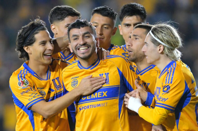 LOS TIGRES SI HACEN LA TAREA EN LA CHAMPIONS CUP