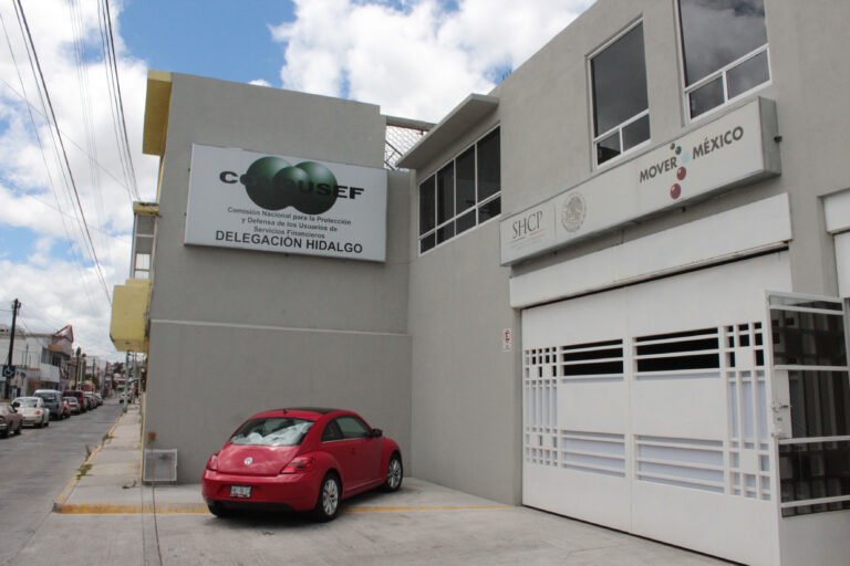 Condusef recibió 10 alertas de suplantación de entidades financieras 