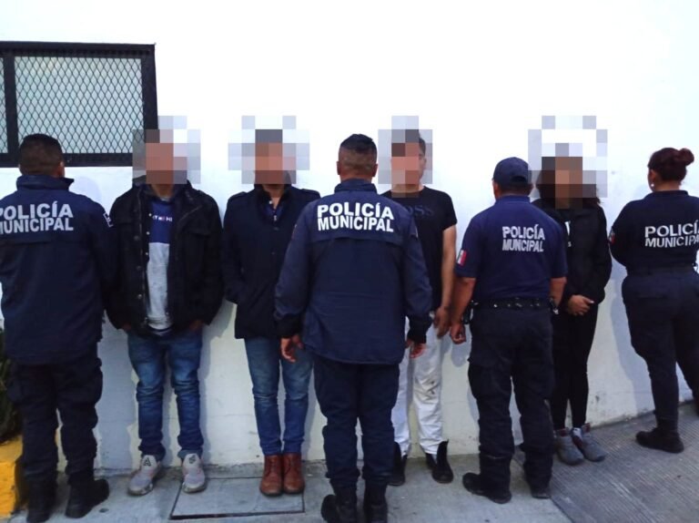 Atraparon a cuatro con 41 dosis de drogas al sur de Pachuca