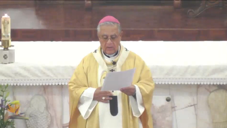 “La paz de Jesús resucitado conceda esperanza”: Roberto Domínguez Couttolenc