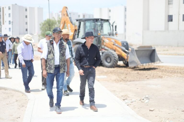 Avanzan obras en canchas «La Reta»  