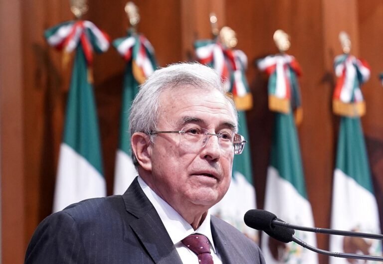 Gobernador de Sinaloa dice que no está vinculado con el narco