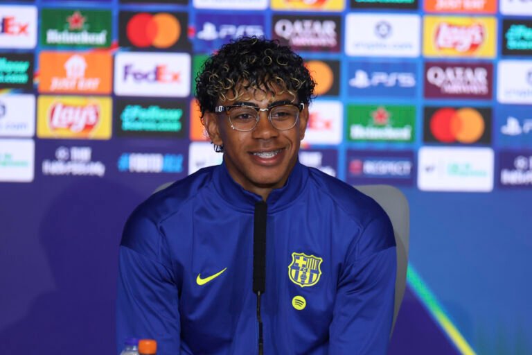 “PENSAR  EN LEBRON, CÓMO LO HIZO ÉL Y OJALÁ ME SALGA IGUAL”:  LAMINE YAMAL