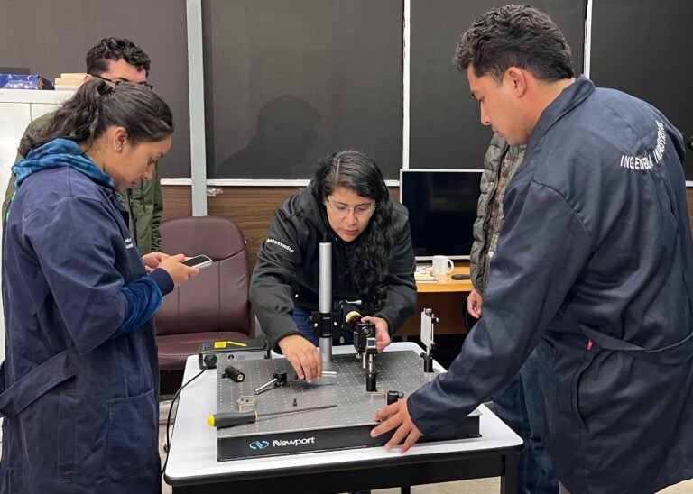 Nombramiento internacional para investigadora de la UTEC en la IEEE Photonics Society