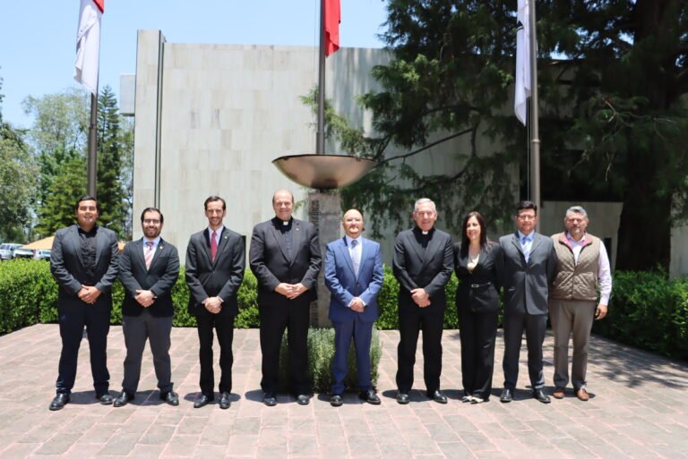 Alianza Estratégica entre UICEH y Universidad Anáhuac México
