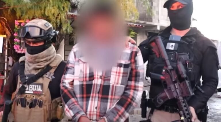 Atraparon a tres presuntos narcomenudistas tras operativo