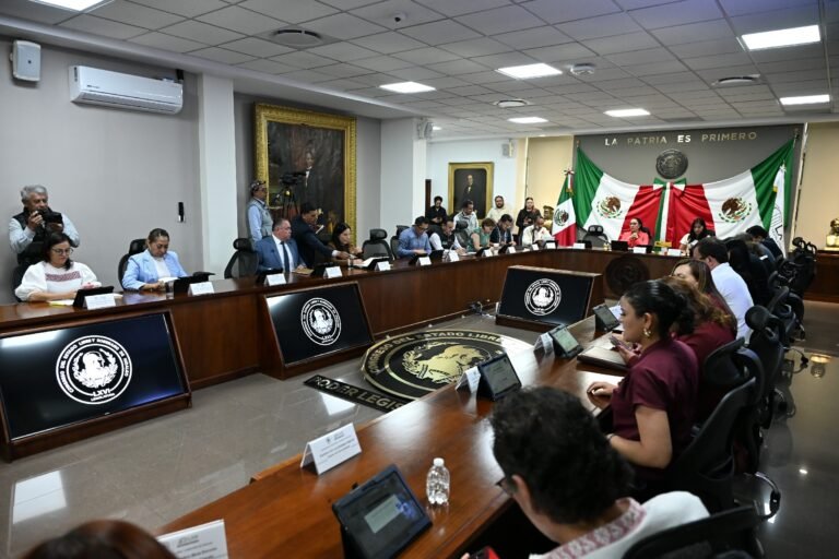 Aprueban endeudamiento de 26 municipios 