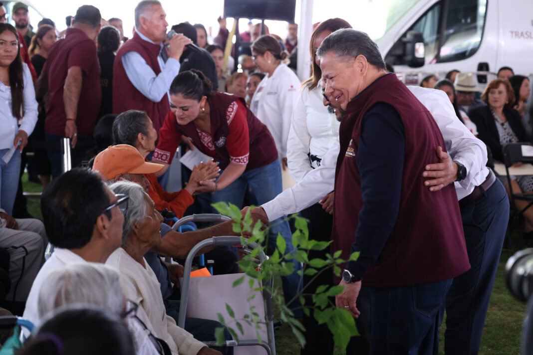 NOTA 2 GOBERNADOR_FERIA DE SERVICIOS_AJACUBA - CORTESÍA