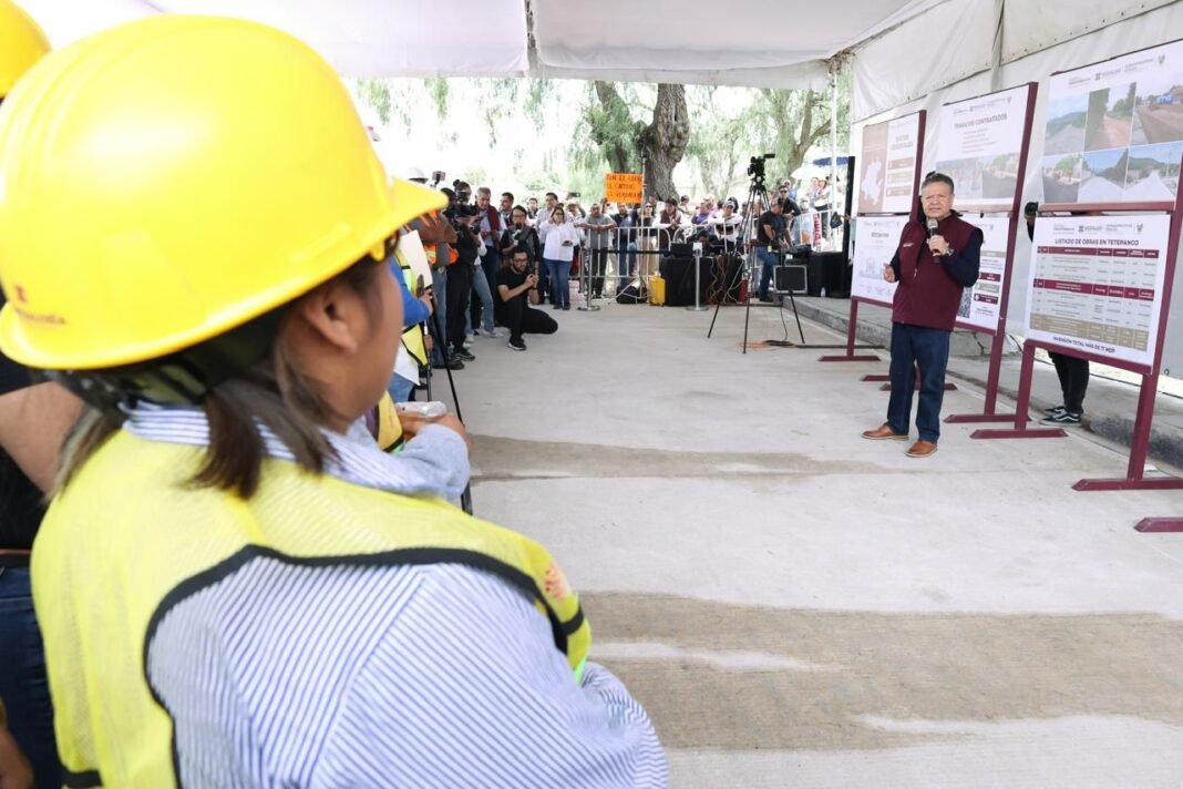 NOTA 2 Supervisan obras en Tetepango - CORTESÍA