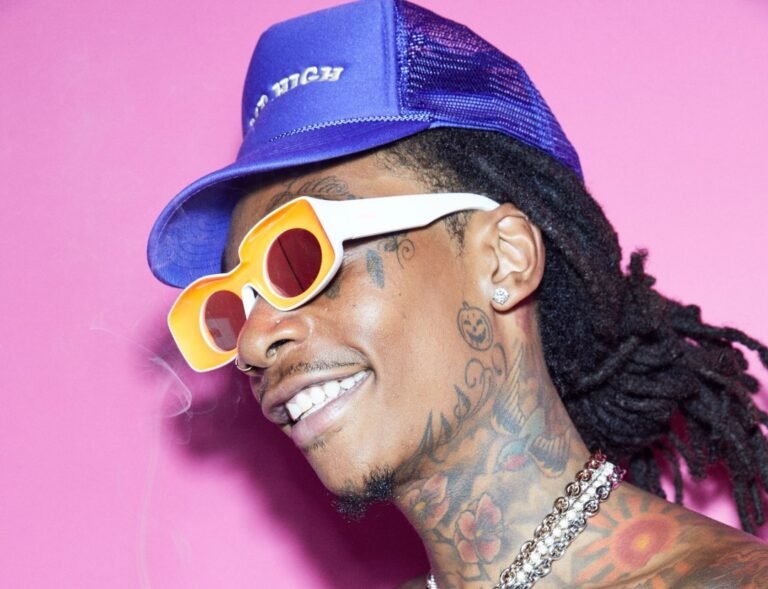 Rumanía ordena el arresto de Wiz Khalifa por fumar marihuana