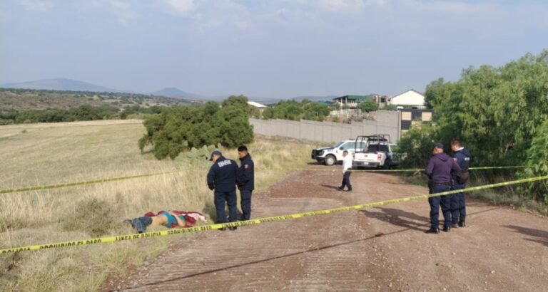Lo asesinan y tiran al costado de la Pachuca-Ciudad Sahagún