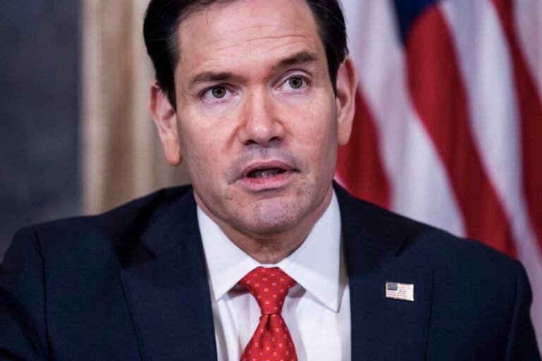 Marco Rubio abordará con el Papa asuntos de Latinoamérica
