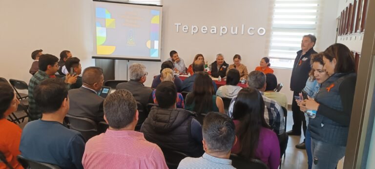 Capacitan a funcionarios municipales contra delitos electorales