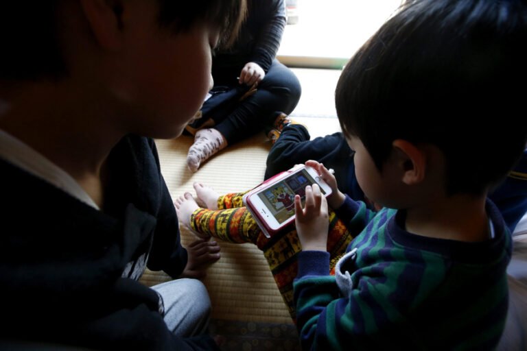 La ONU: La regulación por edad del acceso de niños a plataformas en línea es insuficiente