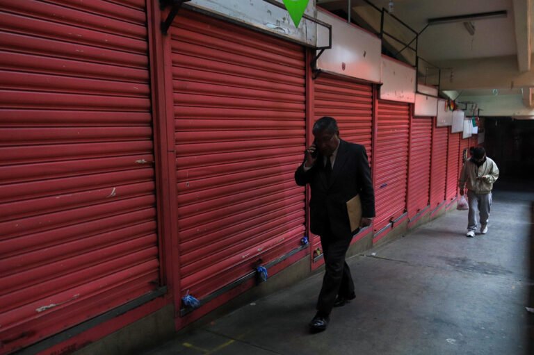 Precios elevados golpean a La Paz en medio de protestas