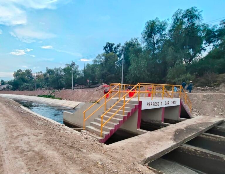 Conagua hace un llamado urgente a no manipular infraestructura federal tras daños en el Canal Tlamaco-Juandhó