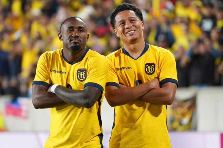 Ecuador goleó a Guatemala 