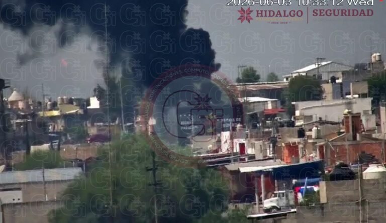 Alarma un incendio en Central de Abastos, bomberos lo sofocan