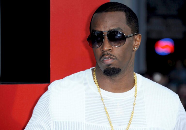 Adelantan la fecha de puesta en libertad del rapero Sean “Diddy” Combs