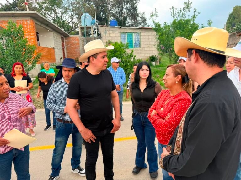 Alcalde de Tula, Cristhian Martínez, supervisa obras 