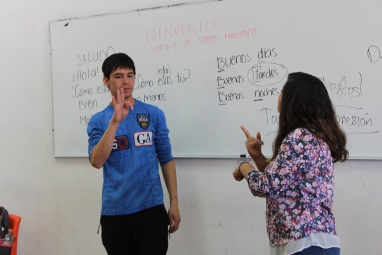 La Lengua de Señas Mexicana en la inclusión estatal de Hidalgo