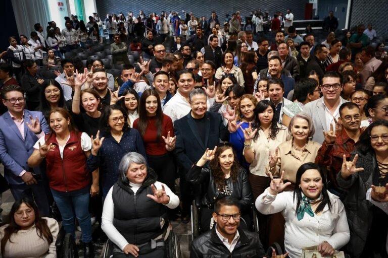 Julio Menchaca promueve un Hidalgo incluyente