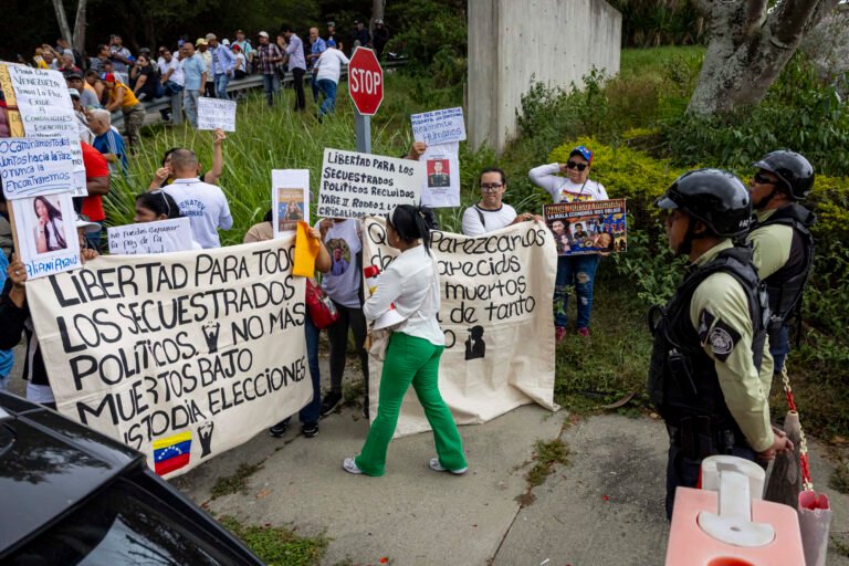 «¡Elecciones ya!», reclaman sindicatos en Venezuela