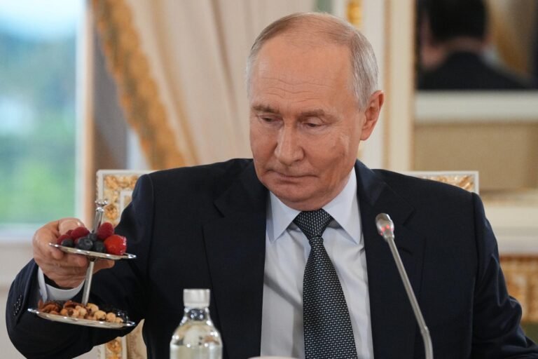 Putin no piensa «aún» en presentarse a la reelección en 2030