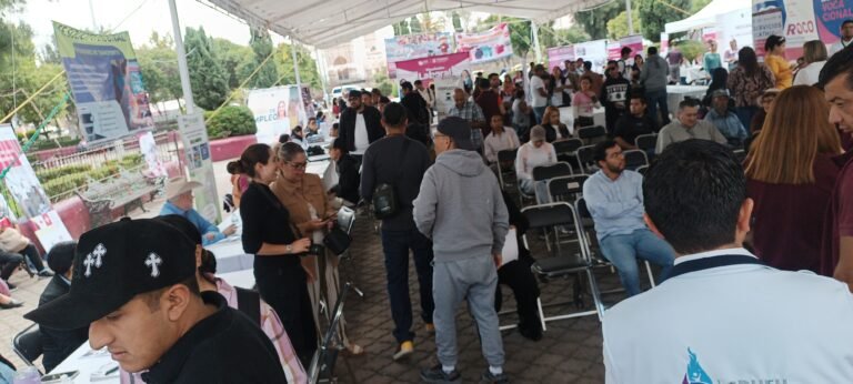  Realizan “Expo Empleo Apan 2026”