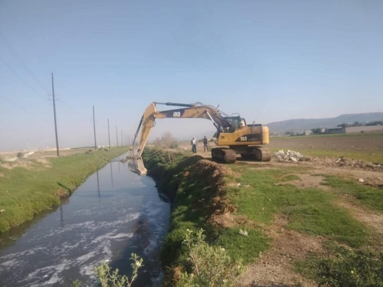 Desazolvan el denominado “Canal del Río”, en Zempoala