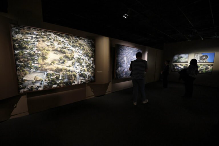 Una exposición en México reivindica el juego de pelota mesoamericano en medio del Mundial
