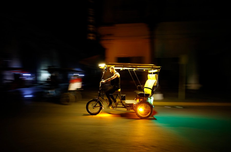 Cuba conecta su red eléctrica, pero los apagones este miércoles afectarán al 66% del país