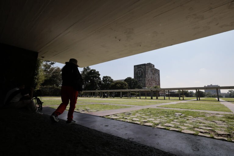 La UNAM aplicará examen presencial de confirmación tras detectar posible uso de IA en prueba en línea