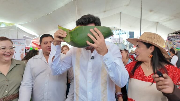 Promueven tradición pulquera en Santiago de Anaya