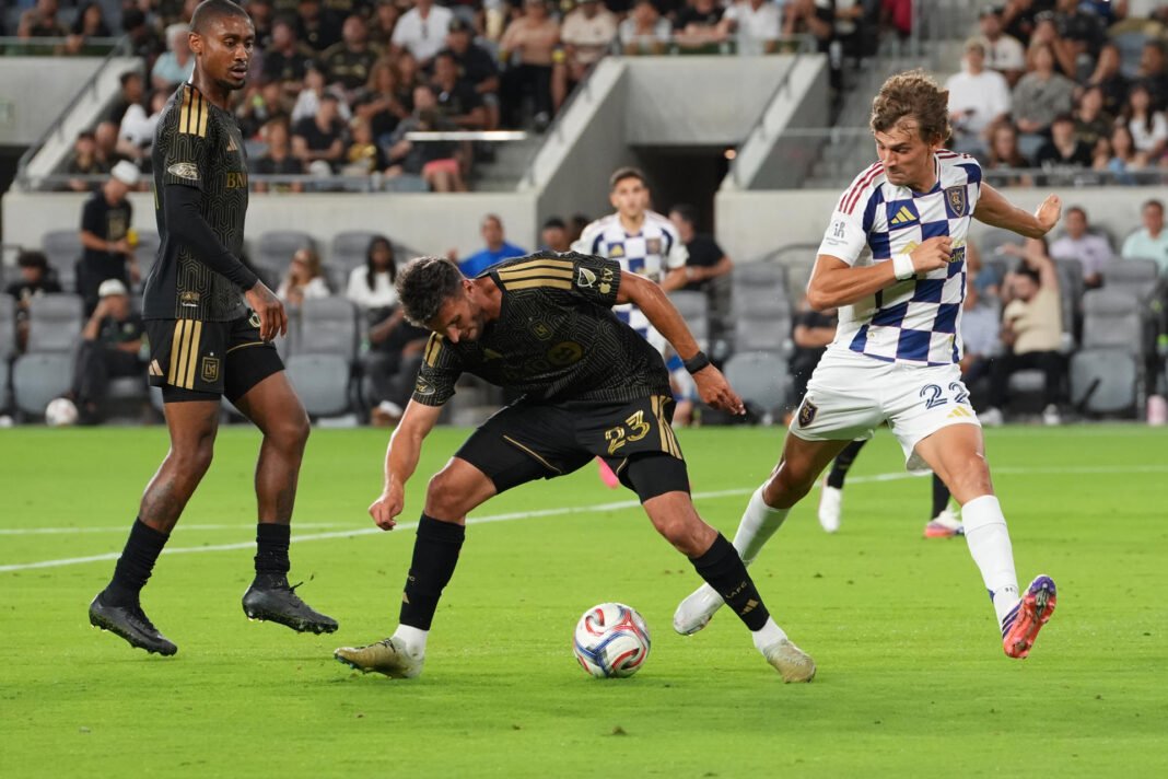 Doblete de Luis Suárez en un Inter sin Messi y debuts de Lewandowski y Griezmann en la MLS