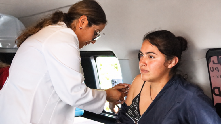 Sobrepasa cobertura de vacunación del 100% contra varias enfermedades