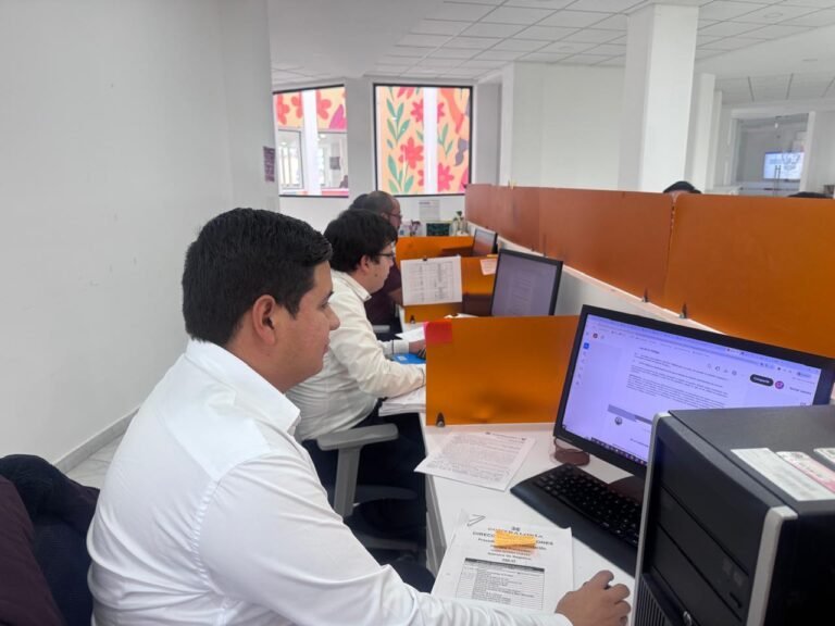 Contraloría de Hidalgo lleva el padrón de proveedores y contratistas al mundo digital