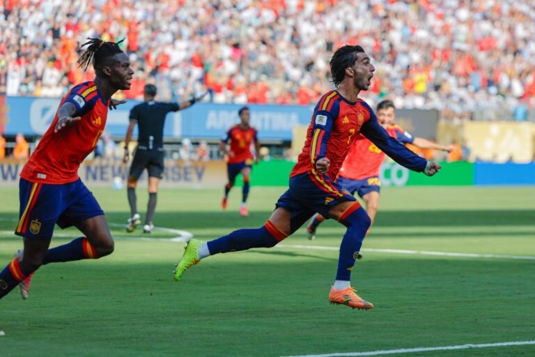 España es el Campeón del mundo, luego de derrotar a Argentina 1-0